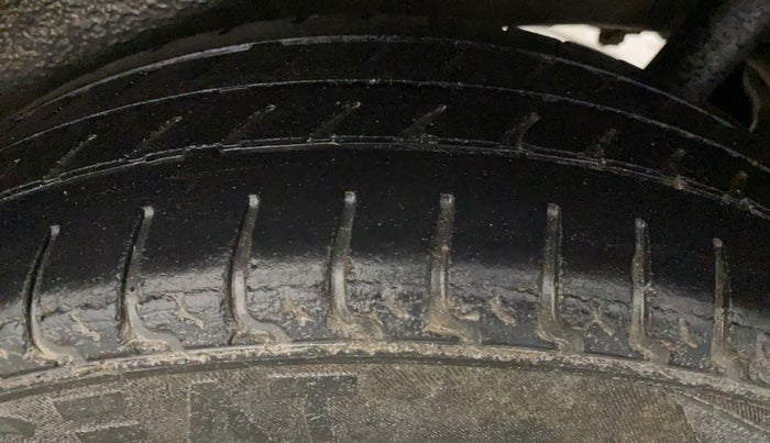 2018 Maruti Wagon R 1.0 VXI, Petrol, Manual, 59,265 km, Left Rear Tyre Tread