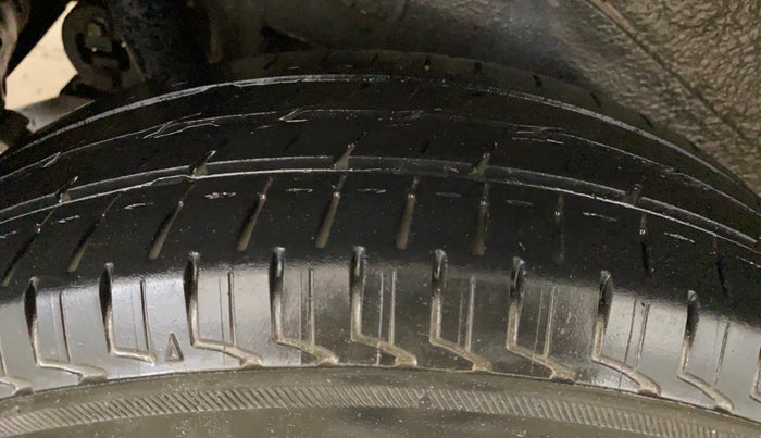 2018 Maruti Wagon R 1.0 VXI, Petrol, Manual, 59,265 km, Right Rear Tyre Tread