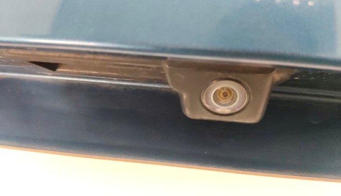 2016 Volkswagen Ameo HIGHLINE1.2L, Petrol, Manual, 59,833 km, Parking Camera