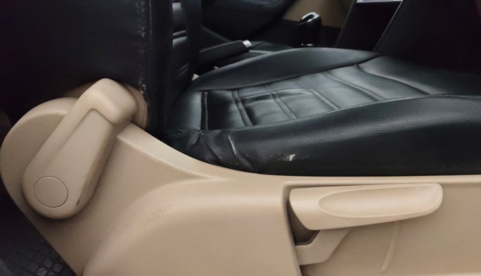 2016 Volkswagen Ameo HIGHLINE1.2L, Petrol, Manual, 59,833 km, Driver Side Adjustment Panel