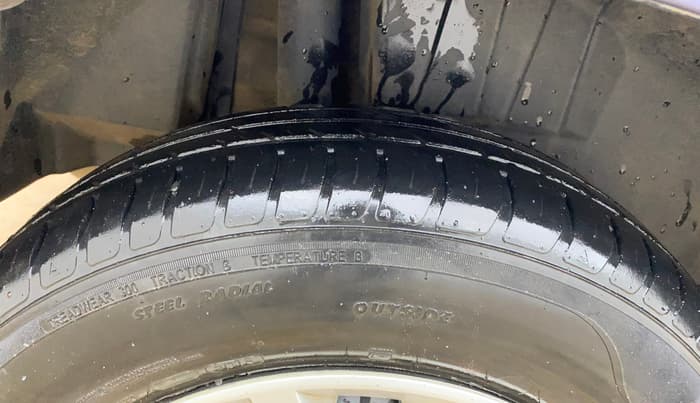 2019 Maruti Dzire VXI AMT, Petrol, Automatic, 75,558 km, Right Rear Tyre Tread