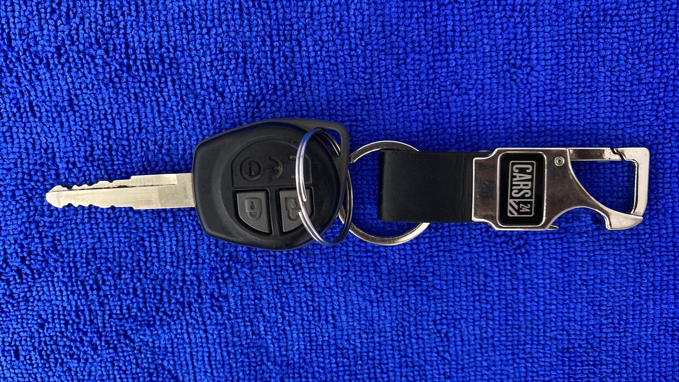 2021 Maruti Ertiga VXI CNG, CNG, Manual, 35,141 km, Key Close Up