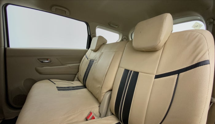 2021 Maruti Ertiga VXI CNG, CNG, Manual, 35,141 km, Right Side Rear Door Cabin