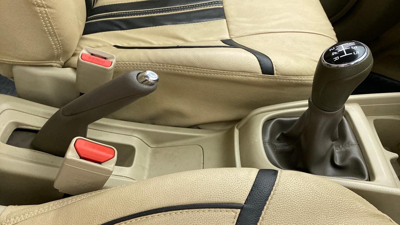 2021 Maruti Ertiga VXI CNG, CNG, Manual, 35,141 km, Gear Lever