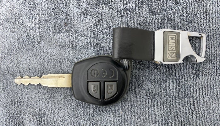 2019 Maruti Dzire VXI, Petrol, Manual, 71,822 km, Key Close Up