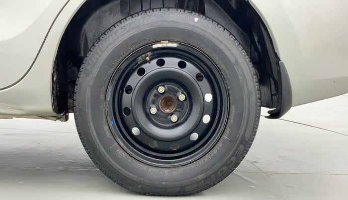 2019 Maruti Dzire VXI, Petrol, Manual, 71,822 km, Left Rear Wheel
