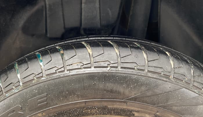 2022 Maruti Swift VXI, Petrol, Manual, 20,408 km, Left Rear Tyre Tread