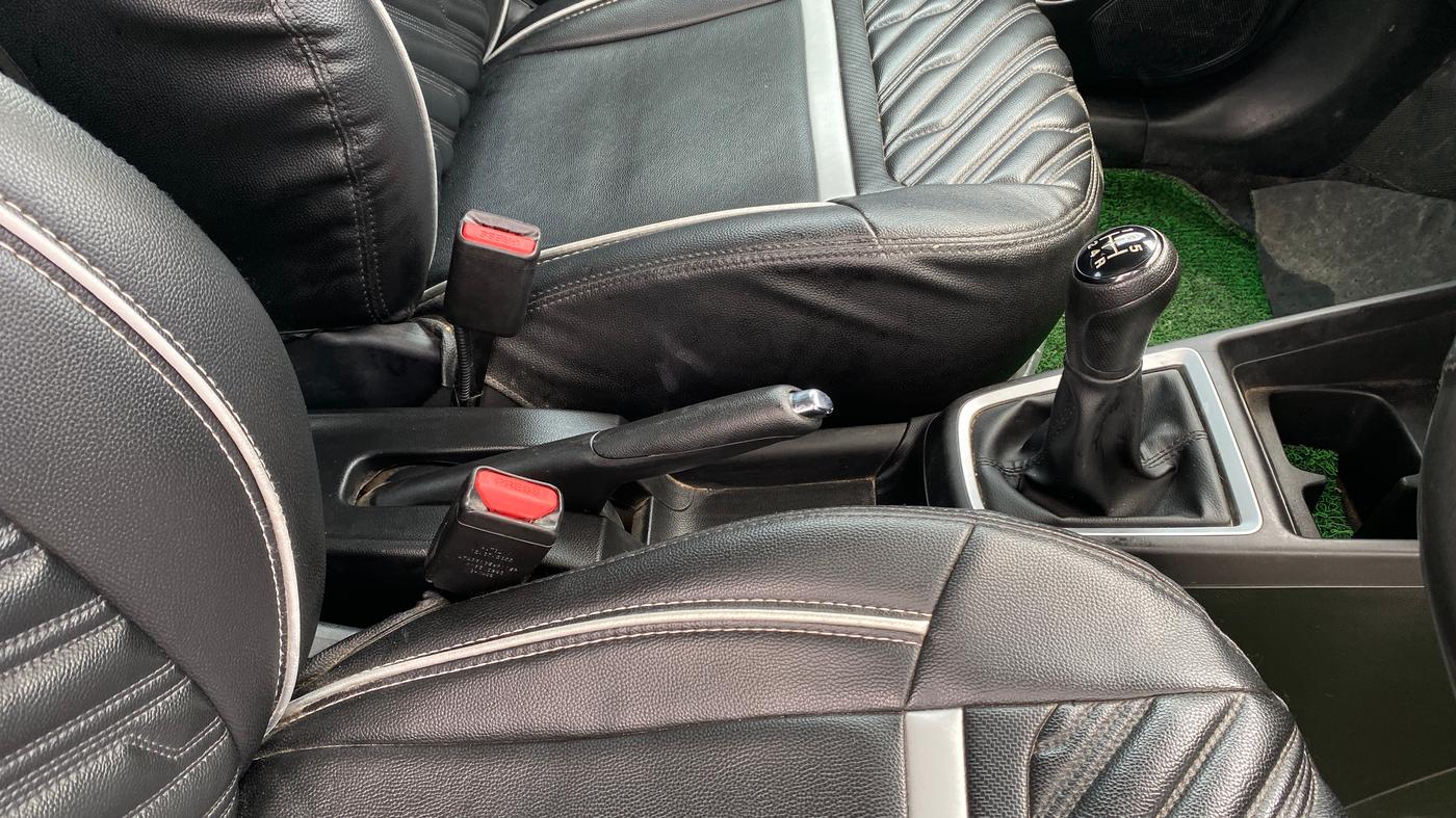 2022 Maruti Swift VXI, Petrol, Manual, 20,408 km, Gear Lever