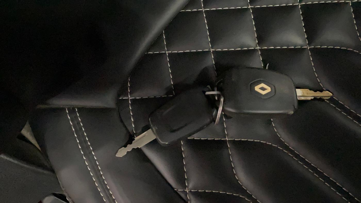 2019 Renault Kwid RXT 1.0 AMT (O), Petrol, Automatic, 97,861 km, Key Close Up