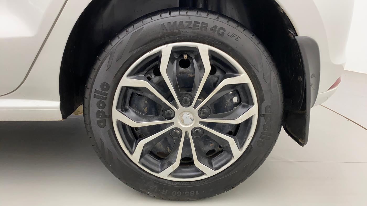 2018 Volkswagen Polo COMFORTLINE 1.0 PETROL, Petrol, Manual, 57,682 km, Left Rear Wheel