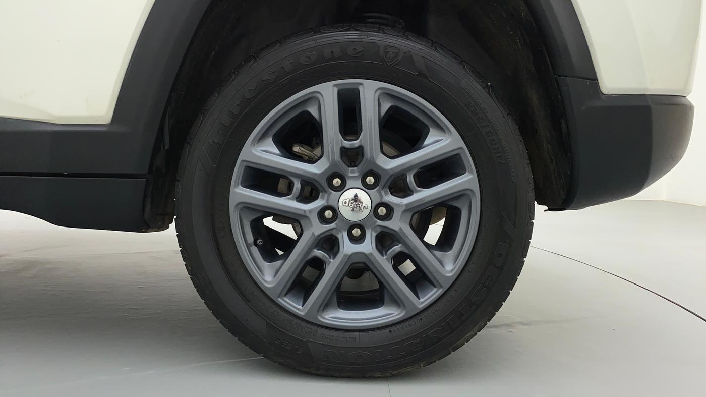 2018 Jeep Compass LIMITED 2.0 4*4, Diesel, Manual, 74,444 km, Left Rear Wheel