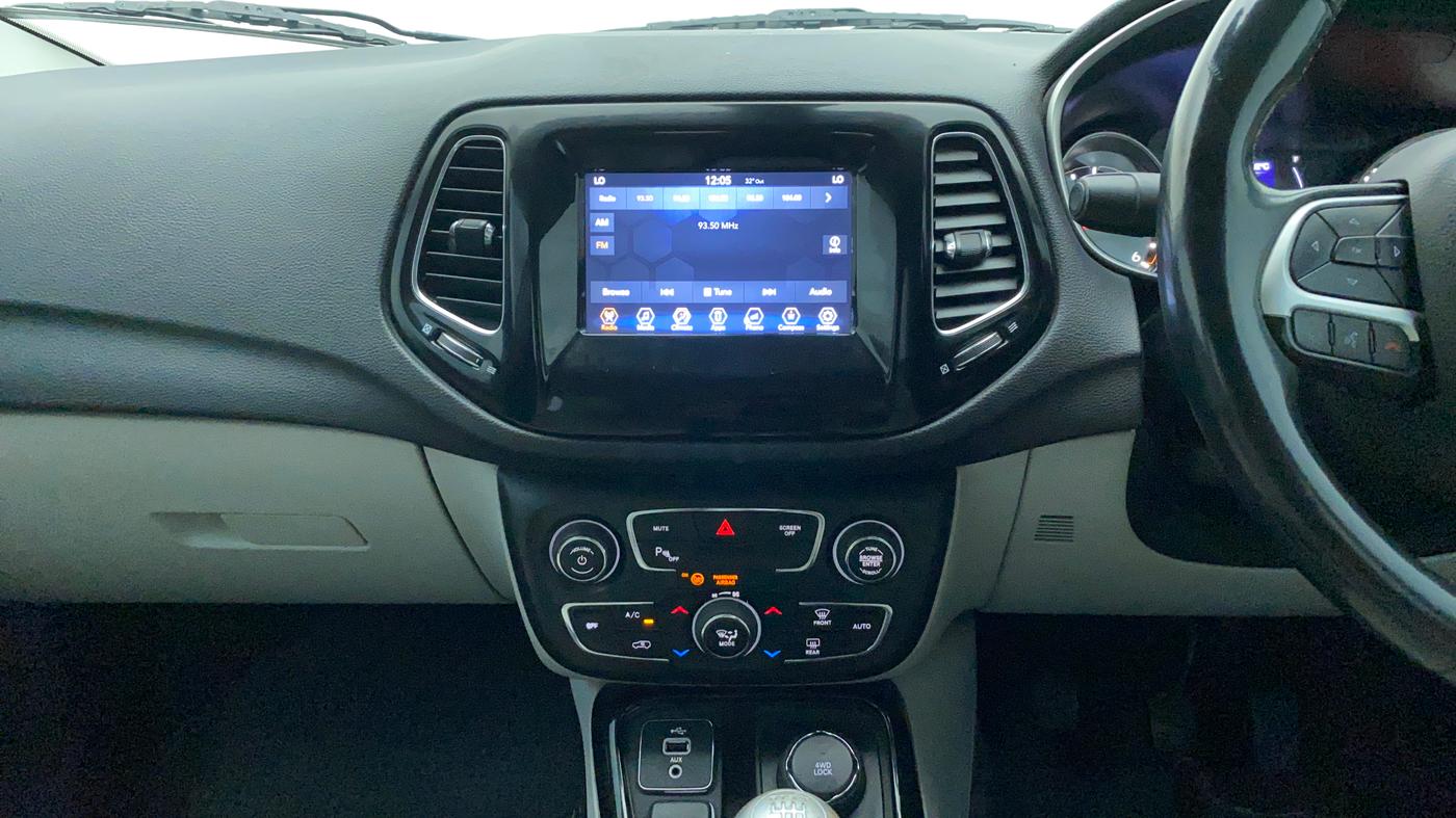 2018 Jeep Compass LIMITED 2.0 4*4, Diesel, Manual, 74,444 km, Air Conditioner