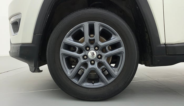 2018 Jeep Compass LIMITED 2.0 4*4, Diesel, Manual, 74,444 km, Left Front Wheel