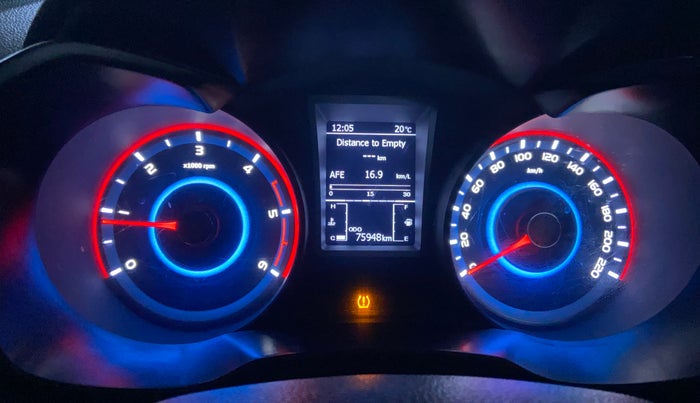 2021 Mahindra XUV300 W8 (O) 1.5 DIESEL, Diesel, Manual, 75,937 km, Odometer Image