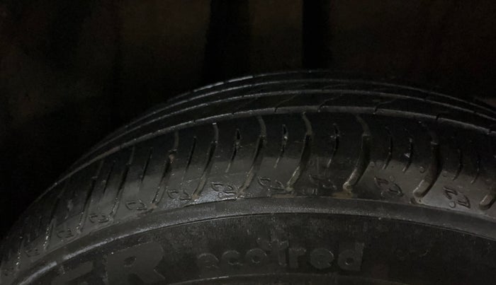 2024 Maruti FRONX SIGMA 1.2 MT, Petrol, Manual, 30,136 km, Right Rear Tyre Tread