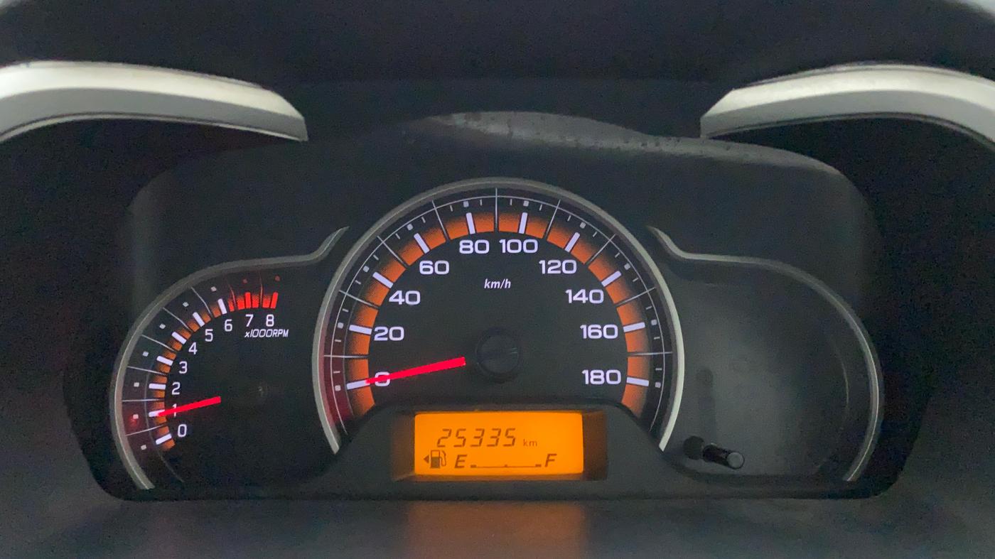 2015 Maruti Alto K10 VXI, Petrol, Manual, 25,335 km, Odometer Image