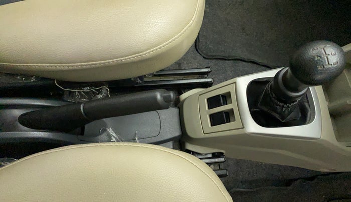 2015 Maruti Alto K10 VXI, Petrol, Manual, 25,335 km, Gear Lever