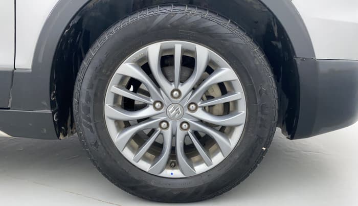 2017 Maruti S Cross ZETA 1.3, Diesel, Manual, 88,196 km, Right Front Wheel