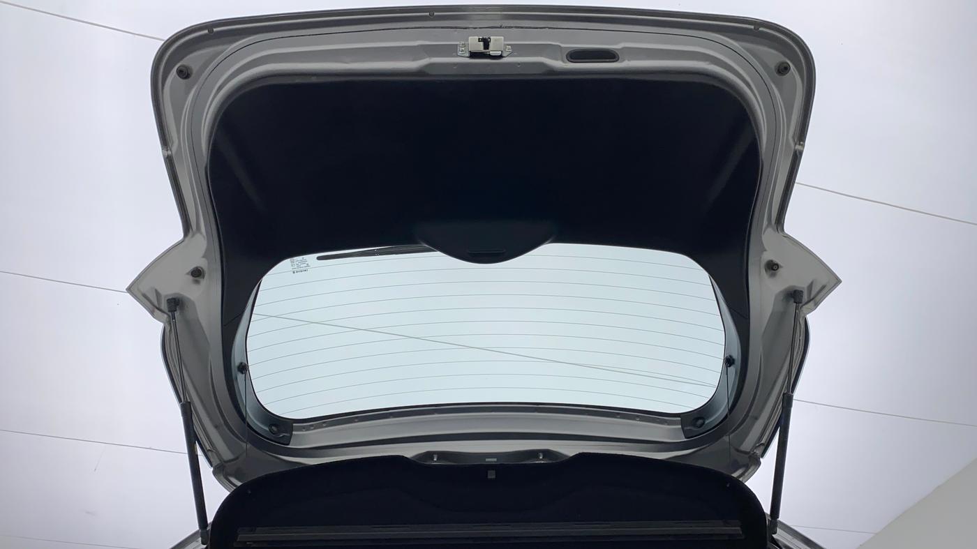 2017 Maruti S Cross ZETA 1.3, Diesel, Manual, 88,196 km, Boot Door Open