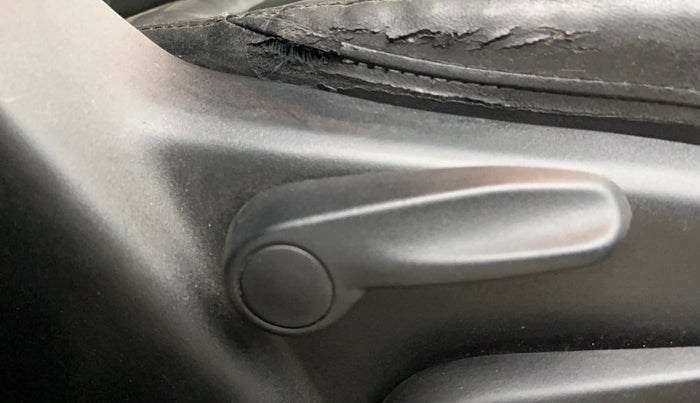 2019 Jeep Compass SPORT PLUS 1.4 PETROL, Petrol, Manual, 61,418 km, Driver Side Adjustment Panel