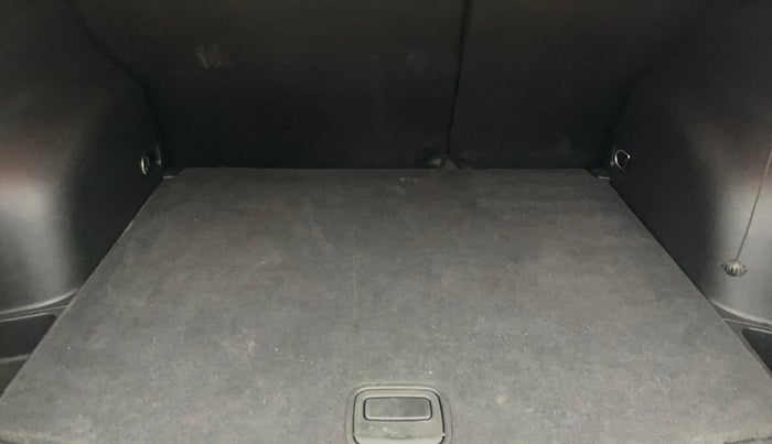 2019 Jeep Compass SPORT PLUS 1.4 PETROL, Petrol, Manual, 61,418 km, Boot Inside