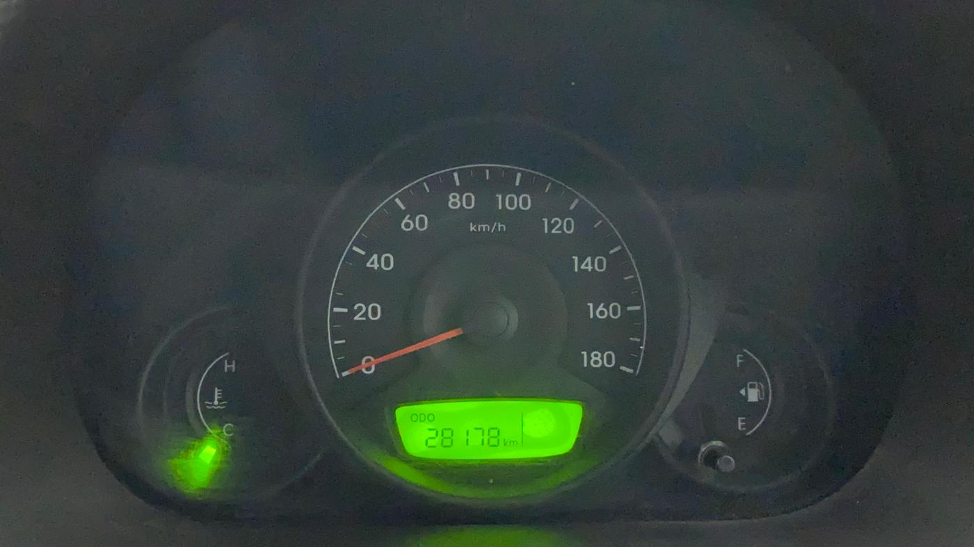 2016 Hyundai Eon ERA +, Petrol, Manual, 28,775 km, Odometer Image