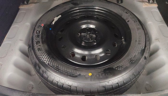 2024 Maruti Grand Vitara DELTA SMART HYBRID, Petrol, Manual, 18,879 km, Spare Tyre