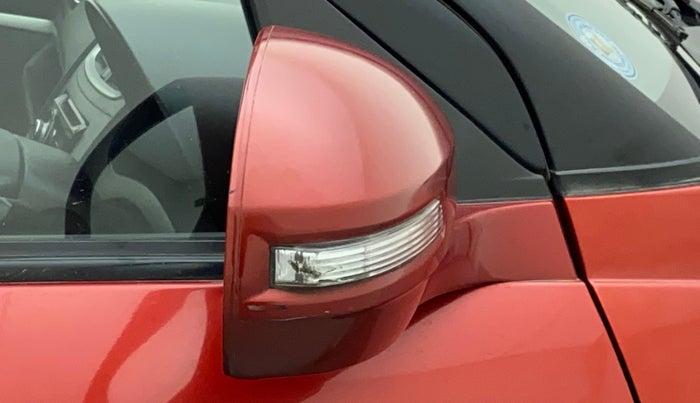 2014 Maruti Swift VXI, Petrol, Manual, 52,802 km, Right rear-view mirror - Mirror movement not proper