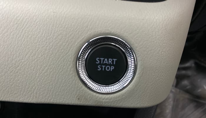 2022 Nissan MAGNITE XV TURBO CVT, Petrol, Automatic, 27,393 km, Keyless Start/ Stop Button