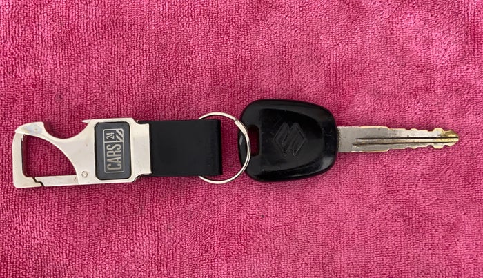 2013 Maruti Ritz VXI BS IV, Petrol, Manual, 55,431 km, Key Close-up