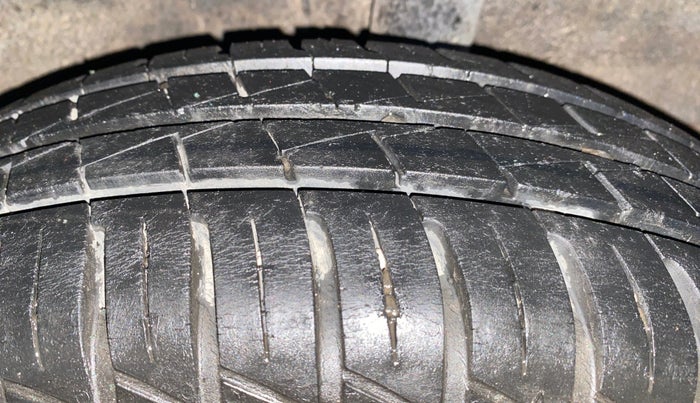 2023 Renault Kwid CLIMBER AMT 1.0, Petrol, Automatic, 11,924 km, Left Rear Tyre Tread