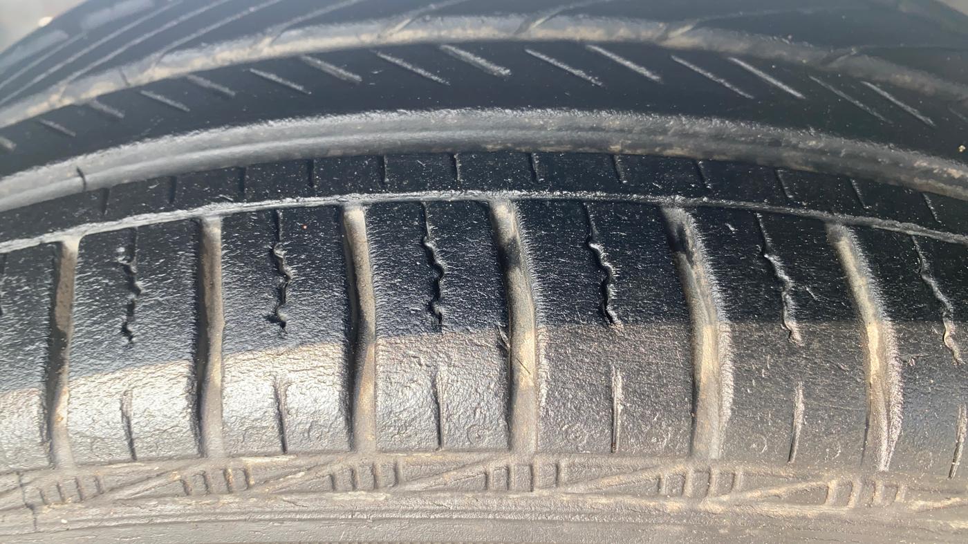 2016 Honda City 1.5L I-VTEC VX CVT, Petrol, Automatic, 45,716 km, Left Front Tyre Tread