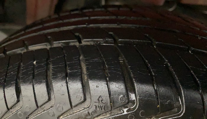 2012 Maruti Alto K10 VXI, Petrol, Manual, 64,767 km, Left Rear Tyre Tread