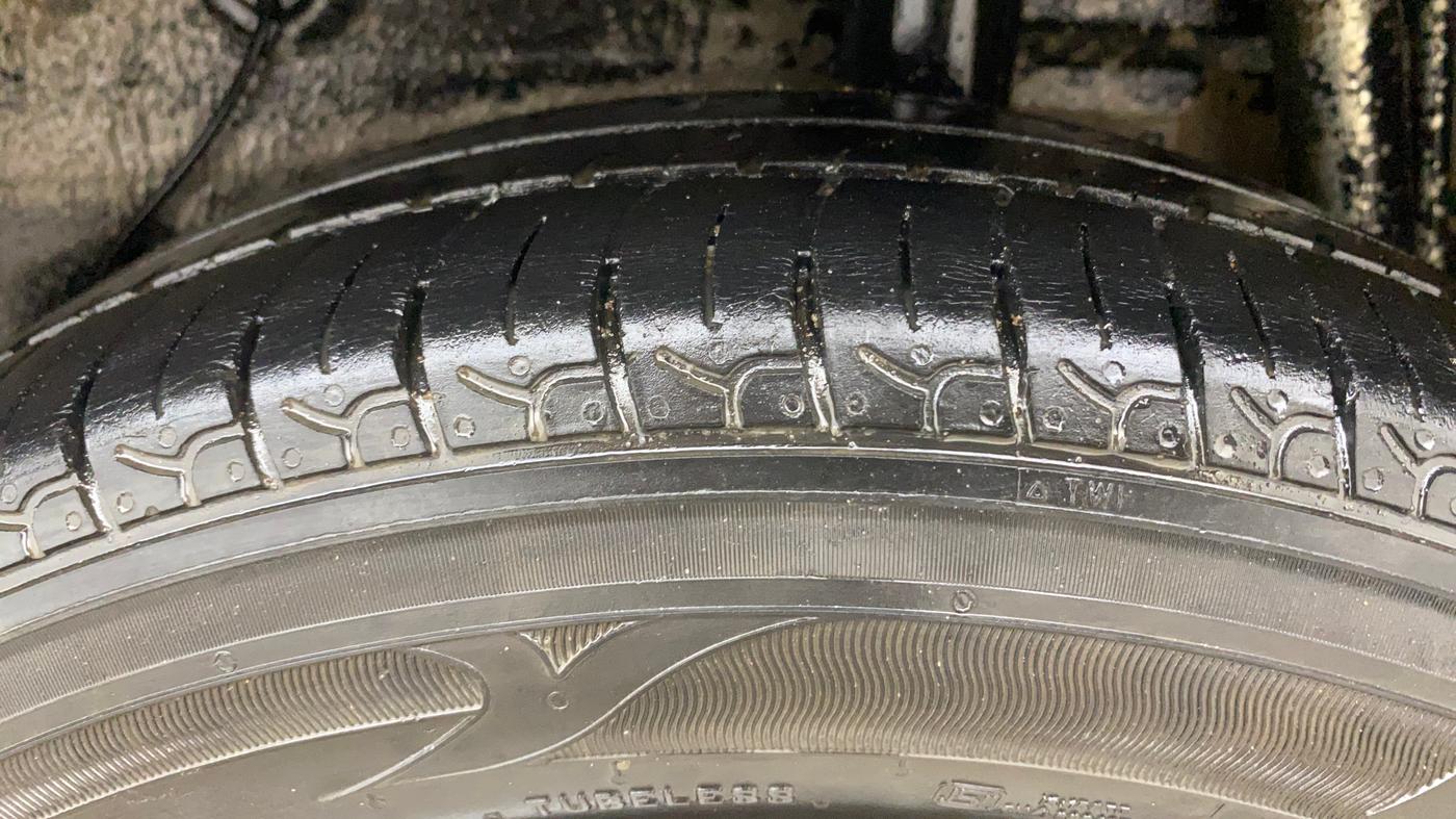 2019 Maruti Celerio ZXI AMT (O), Petrol, Automatic, 98,305 km, Left Rear Tyre Tread