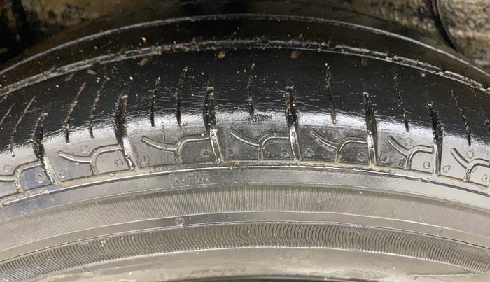 2019 Maruti Celerio ZXI AMT (O), Petrol, Automatic, 98,437 km, Right Rear Tyre Tread