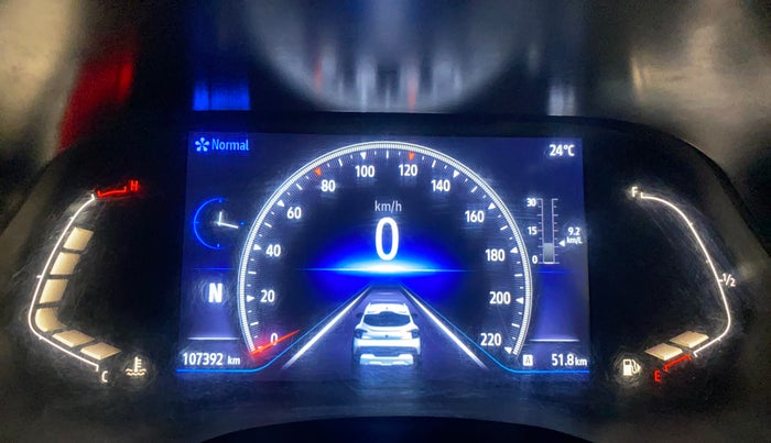 2022 Renault Kiger RXZ AMT DUAL TONE, Petrol, Automatic, 1,07,384 km, Odometer Image