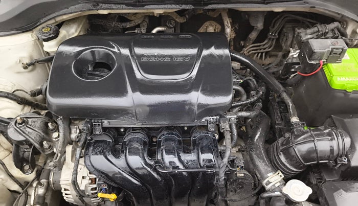 2018 Hyundai Verna 1.6 VTVT SX O, Petrol, Manual, 1,11,324 km, Engine View
