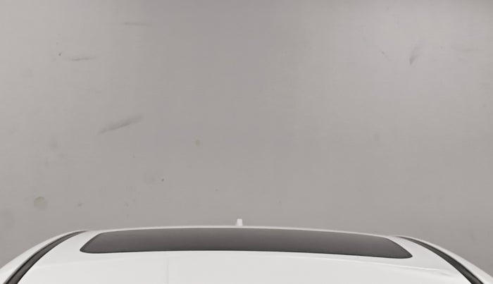 2018 Hyundai Verna 1.6 VTVT SX O, Petrol, Manual, 1,11,324 km, Moonroof/ Sunroof