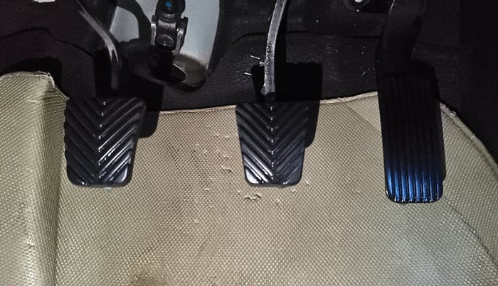 2018 Hyundai Verna 1.6 VTVT SX O, Petrol, Manual, 1,11,324 km, Pedals