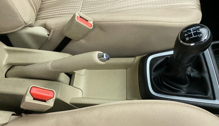 2019 Maruti Dzire VXI, Petrol, Manual, 16,873 km, Gear Lever