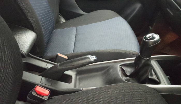 2021 Maruti Baleno ZETA PETROL 1.2, Petrol, Manual, 1,19,714 km, Gear Lever