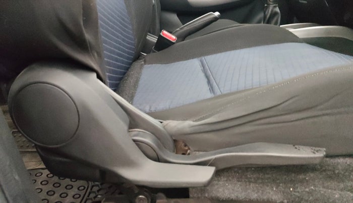 2021 Maruti Baleno ZETA PETROL 1.2, Petrol, Manual, 1,19,714 km, Driver Side Adjustment Panel