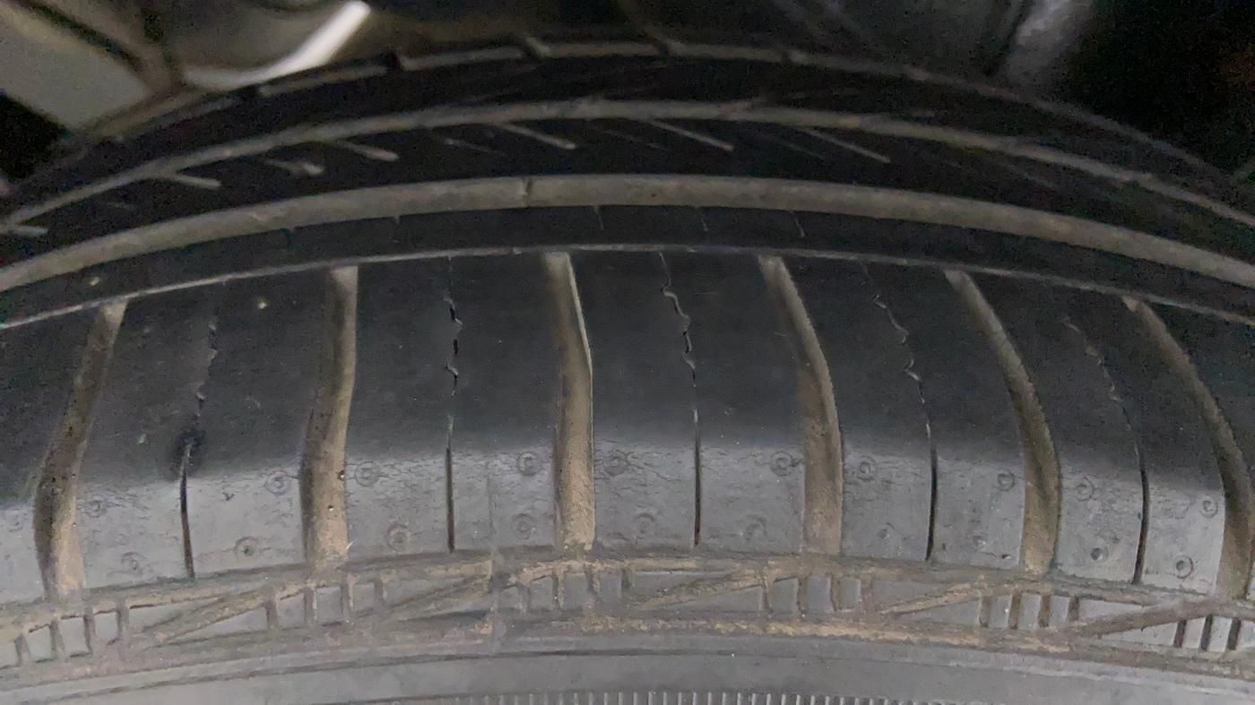 2021 Toyota YARIS J CVT, Petrol, Automatic, 17,243 km, Right Rear Tyre Tread
