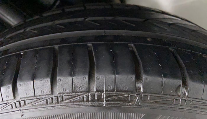 2021 Toyota YARIS J CVT, Petrol, Automatic, 17,243 km, Left Rear Tyre Tread