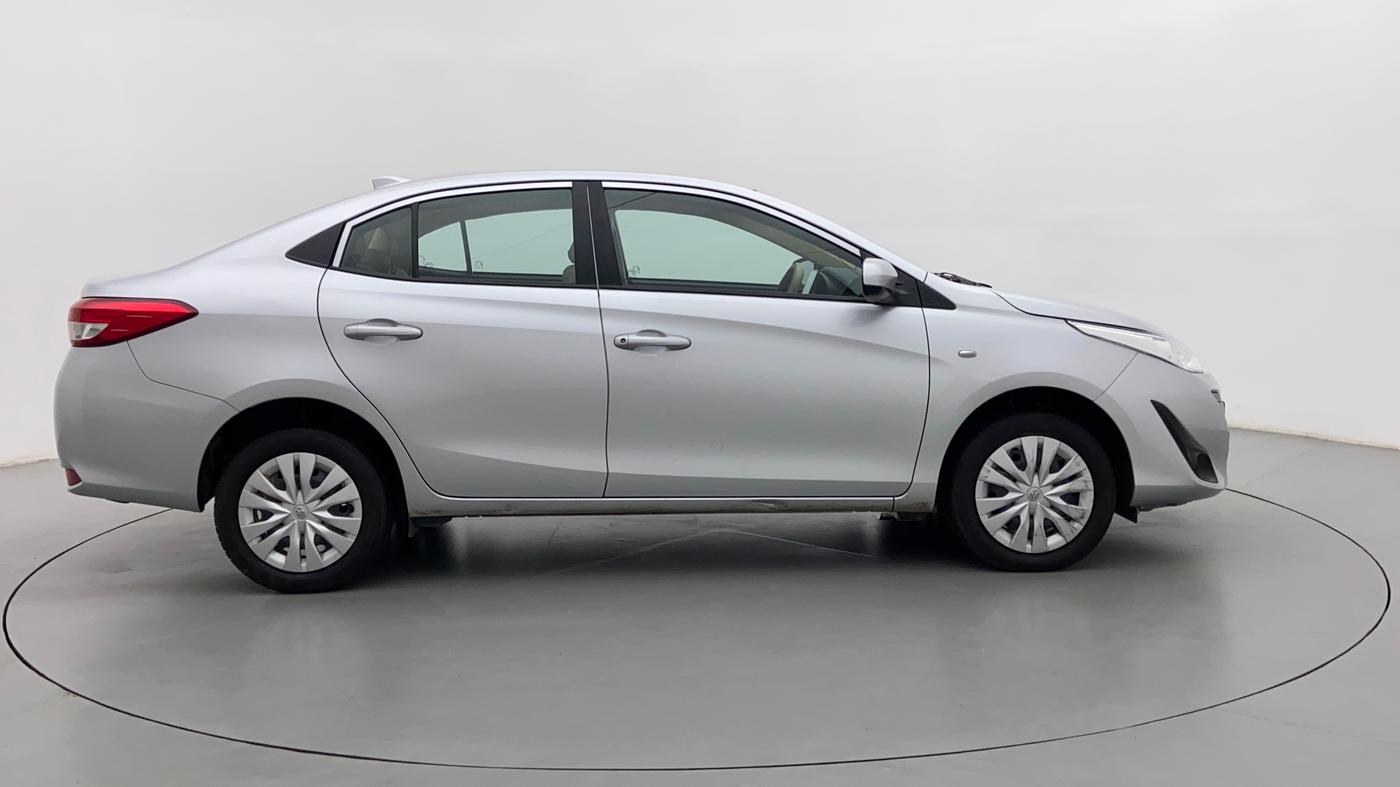 2021 Toyota YARIS J CVT, Petrol, Automatic, 17,243 km, Right Side