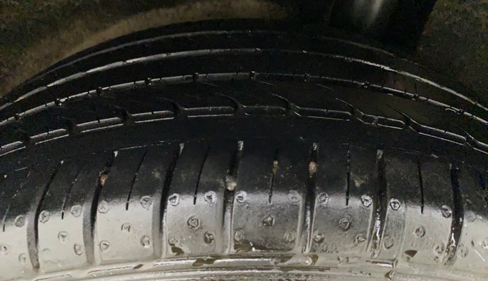 2016 Maruti Baleno ZETA PETROL 1.2, Petrol, Manual, 94,640 km, Left Rear Tyre Tread