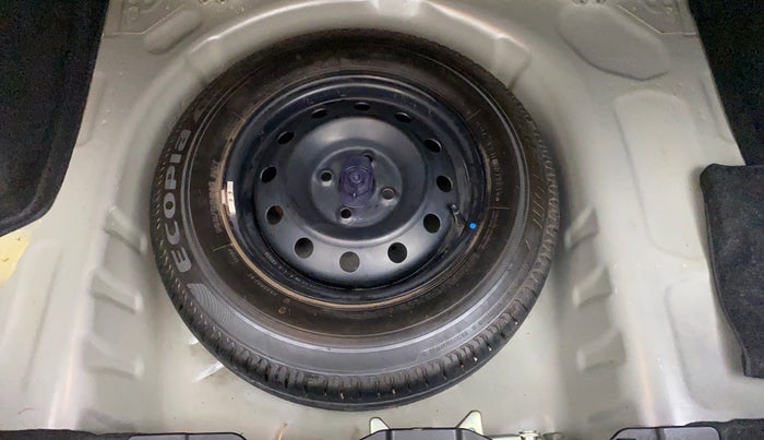 2019 Maruti Dzire VXI, Petrol, Manual, 15,445 km, Spare Tyre