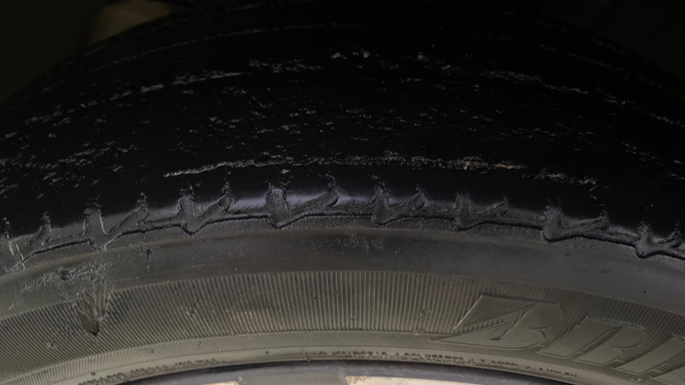 2021 Tata TIGOR XZA PLUS PETROL, Petrol, Automatic, 53,218 km, Left Front Tyre Tread