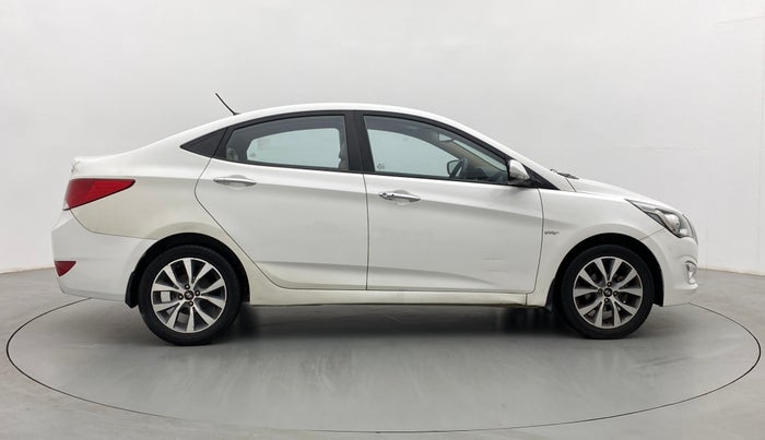 2015 Hyundai Verna FLUIDIC 4S 1.6 VTVT S(O), Petrol, Manual, 1,05,210 km, Right Side View