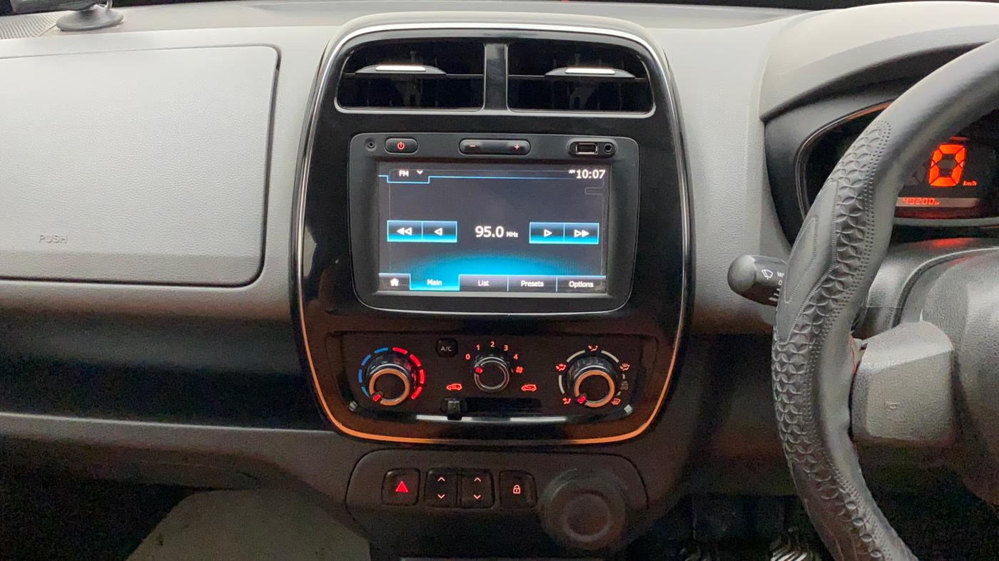 2017 Renault Kwid RXT 1.0, Petrol, Manual, 49,200 km, Air Conditioner